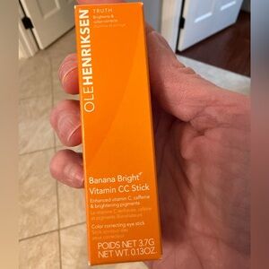 OLE HENRIKSEN Banana Bright Vitamin CC Stick